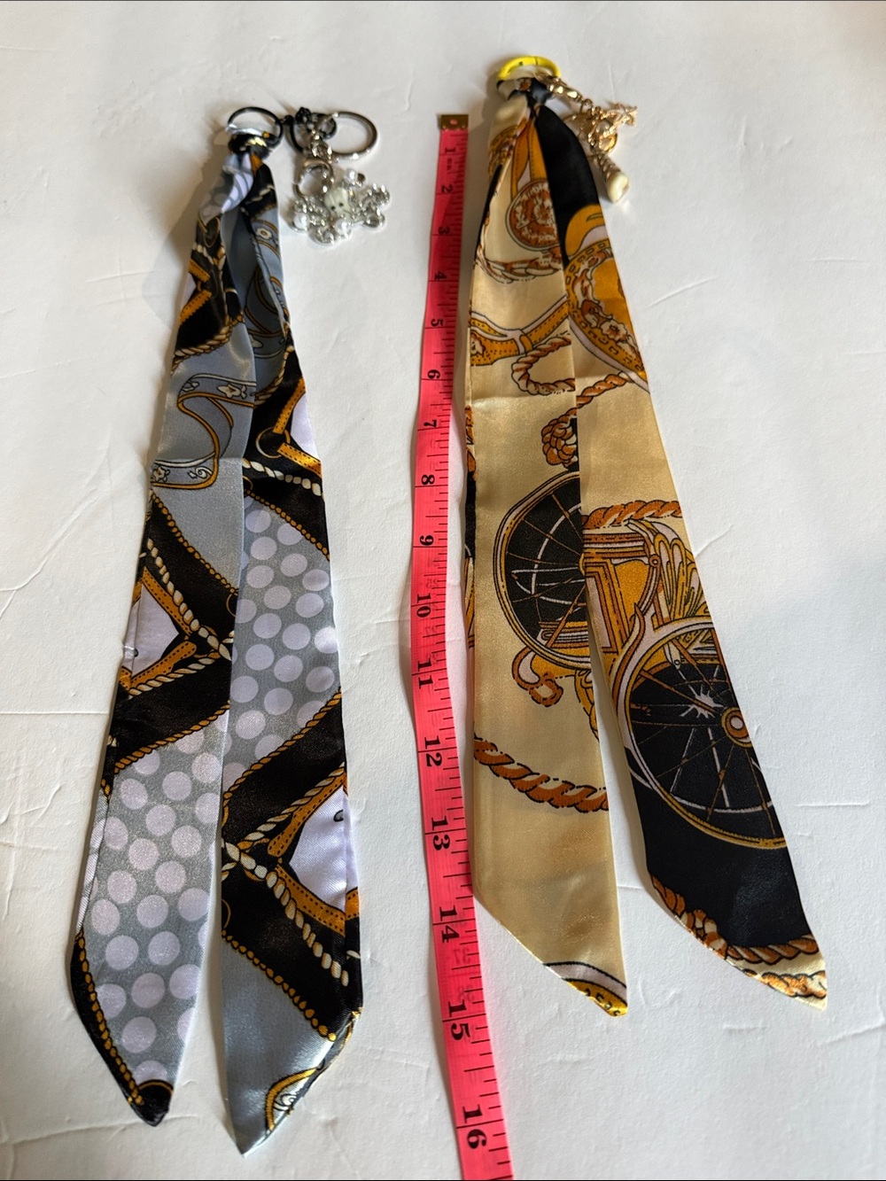 Silk Twilly Scarf Keychain - Gray & Gold
